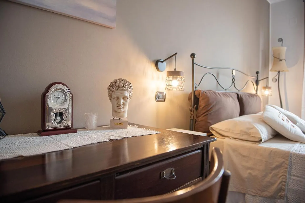 Torrevarata - Guest Rooms Santa Teresa Di Riva